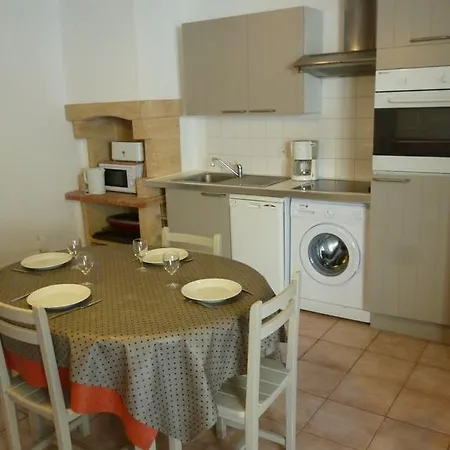 Re La Blanche Apartament *